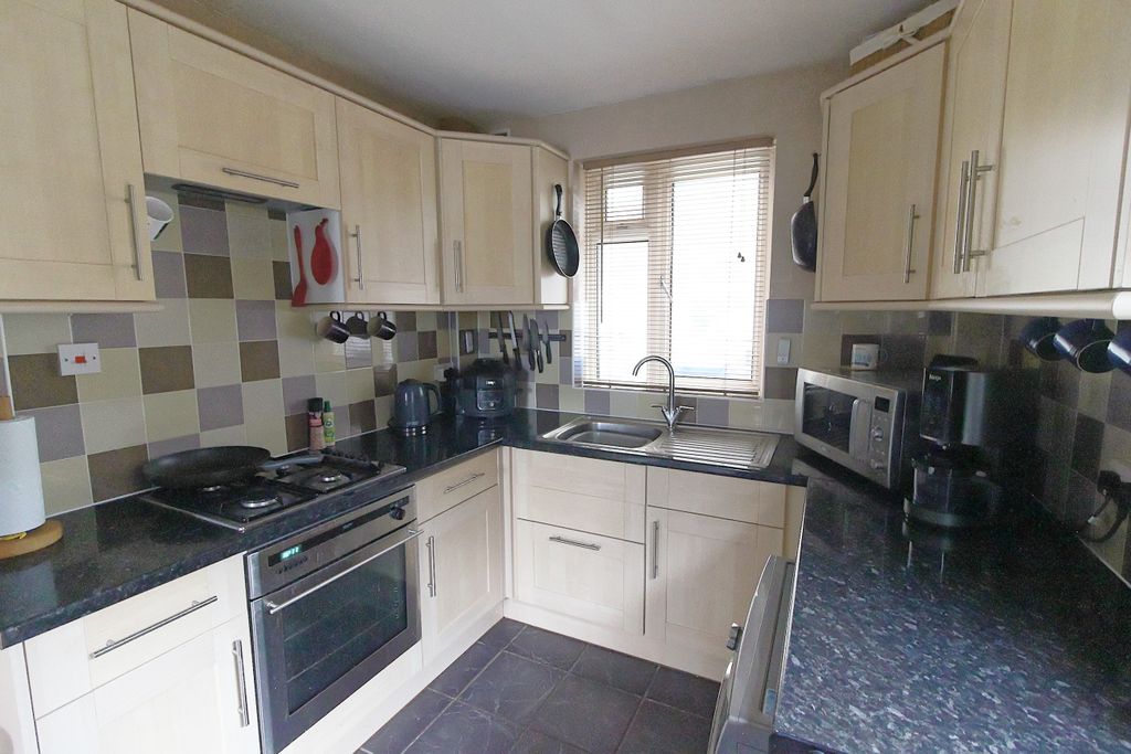 Property photo 3 of 13 Img_1189_Dxo