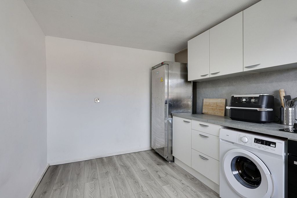 Additional image 4 of 3 bed terraced house for saleNorristhorpe Lane, Liversedge WF15