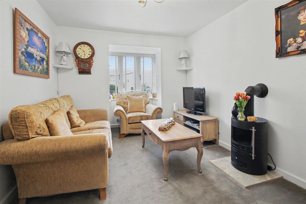 Property photo 2 of 21 Img_4951.Jpg