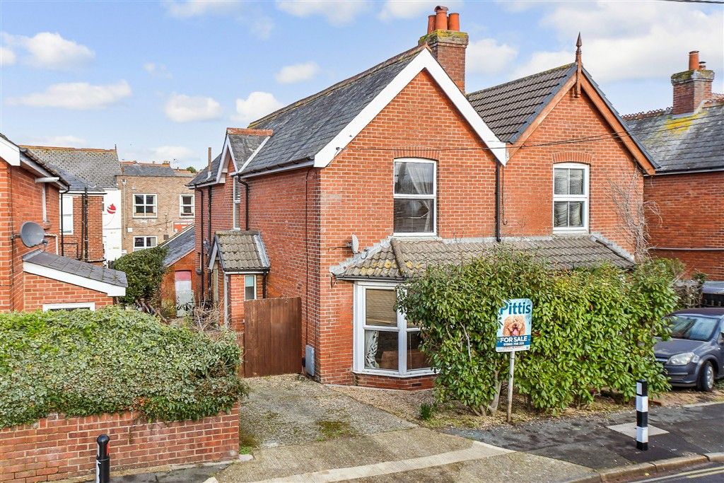 Property photo 1 of 11 External (Web)