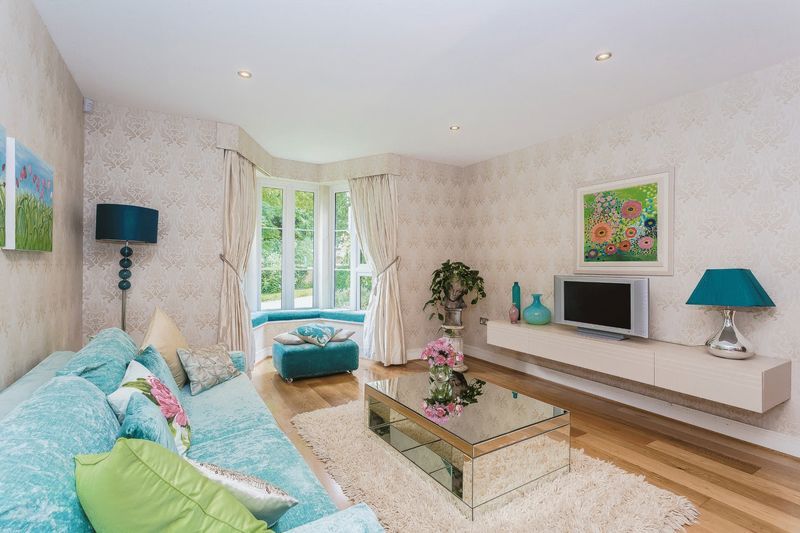 Property photo 2 of 16 Photo 18