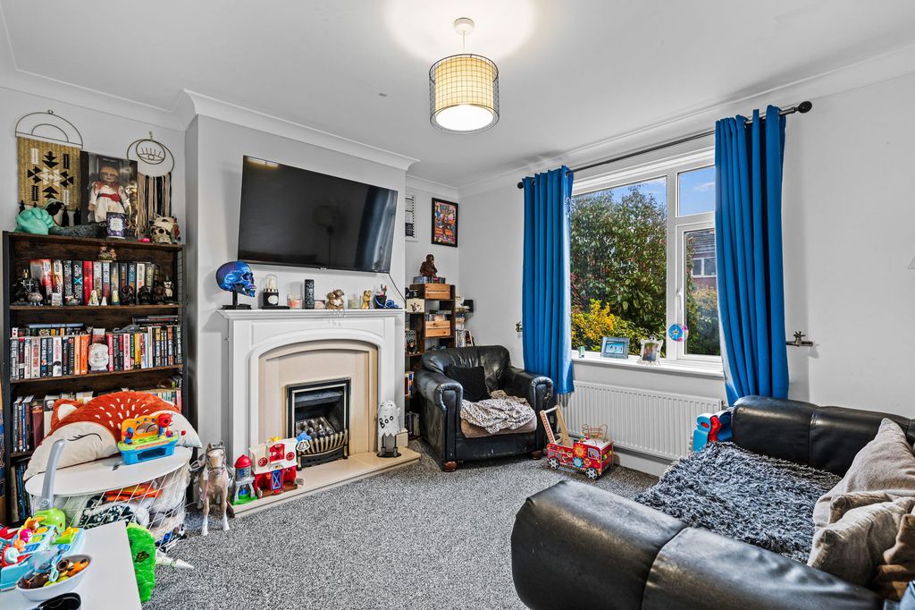 Property photo 2 of 15