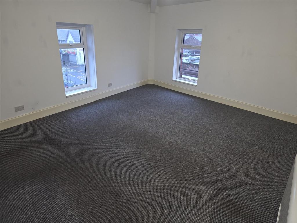 Property photo 3 of 5 20260202_080715.Jpg