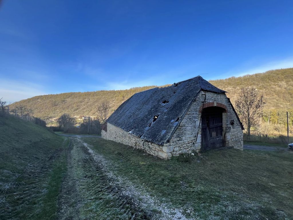 Property photo 1 of 10 Barn To Renovate
