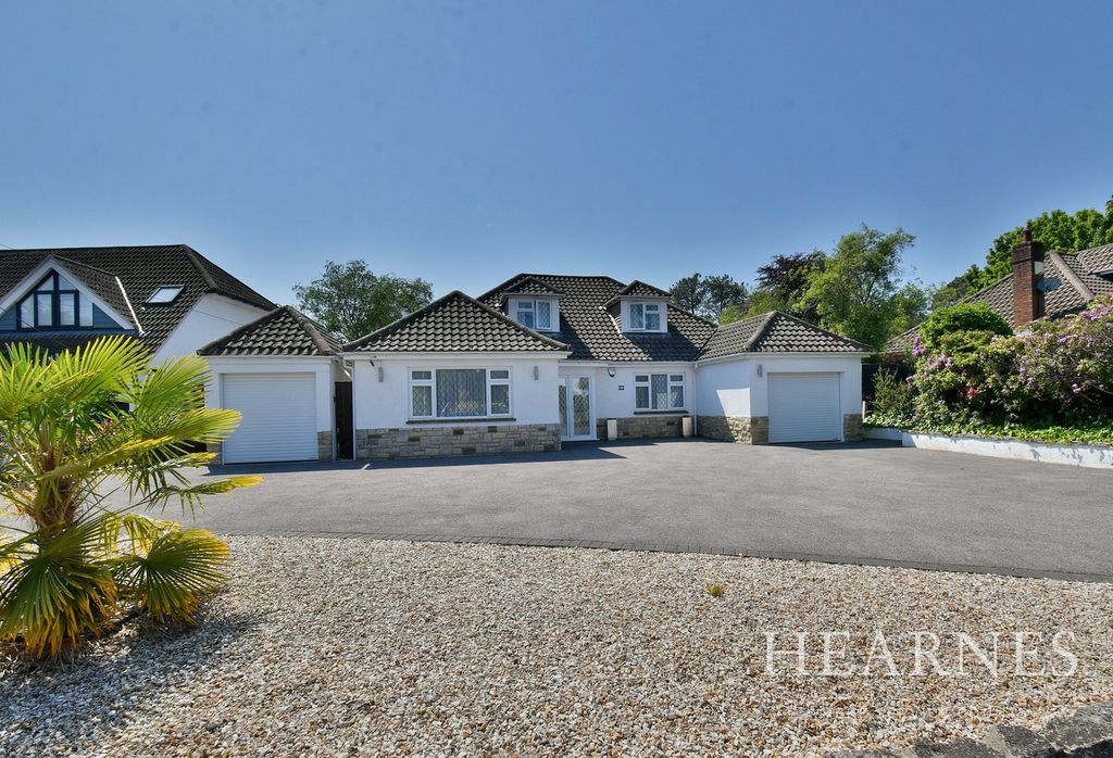Property photo 1 of 22