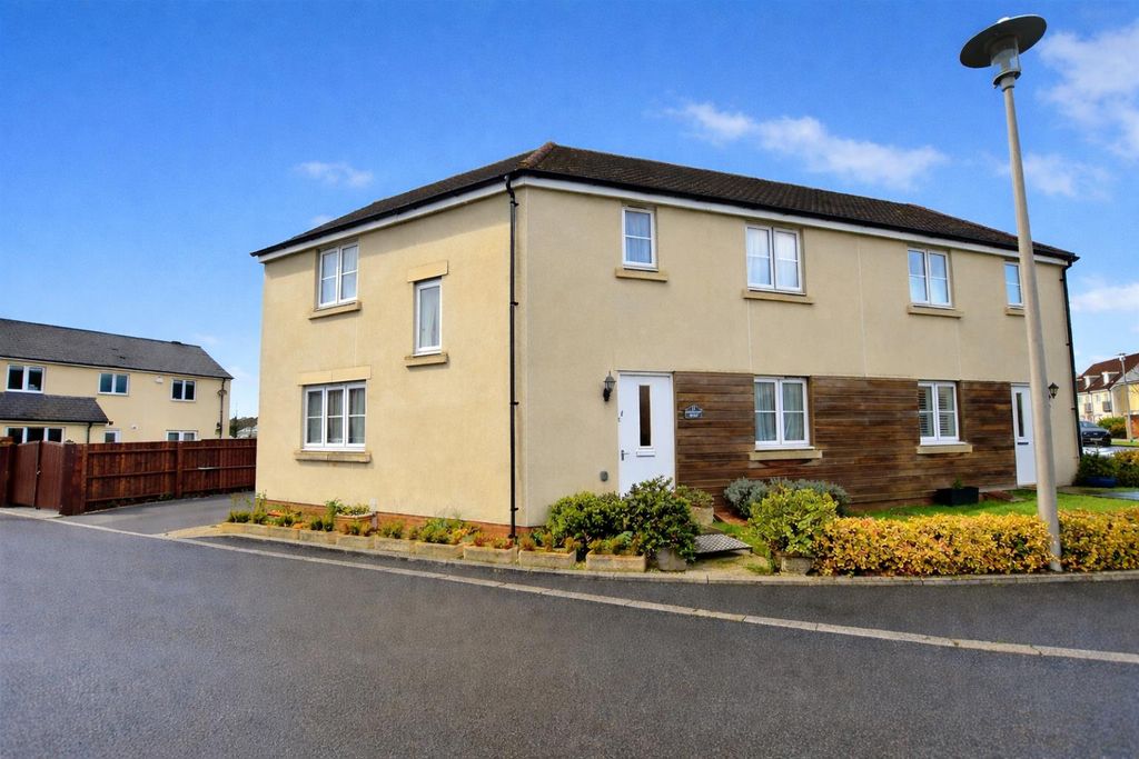 Property photo 1 of 22