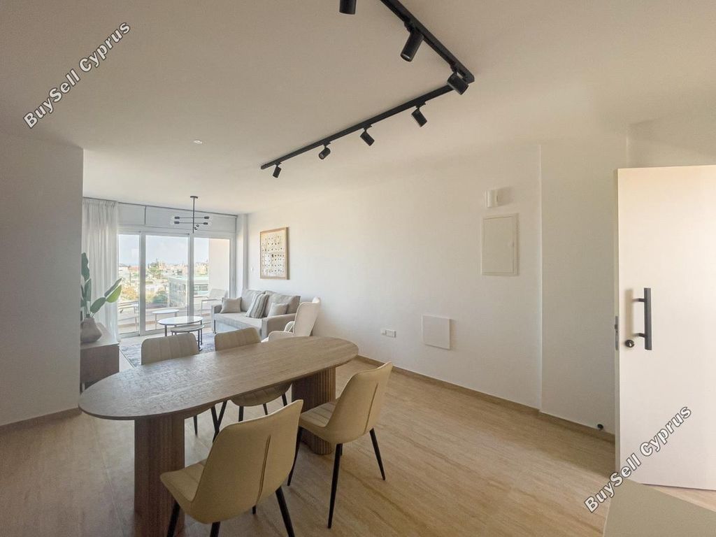 Property photo 1 of 29