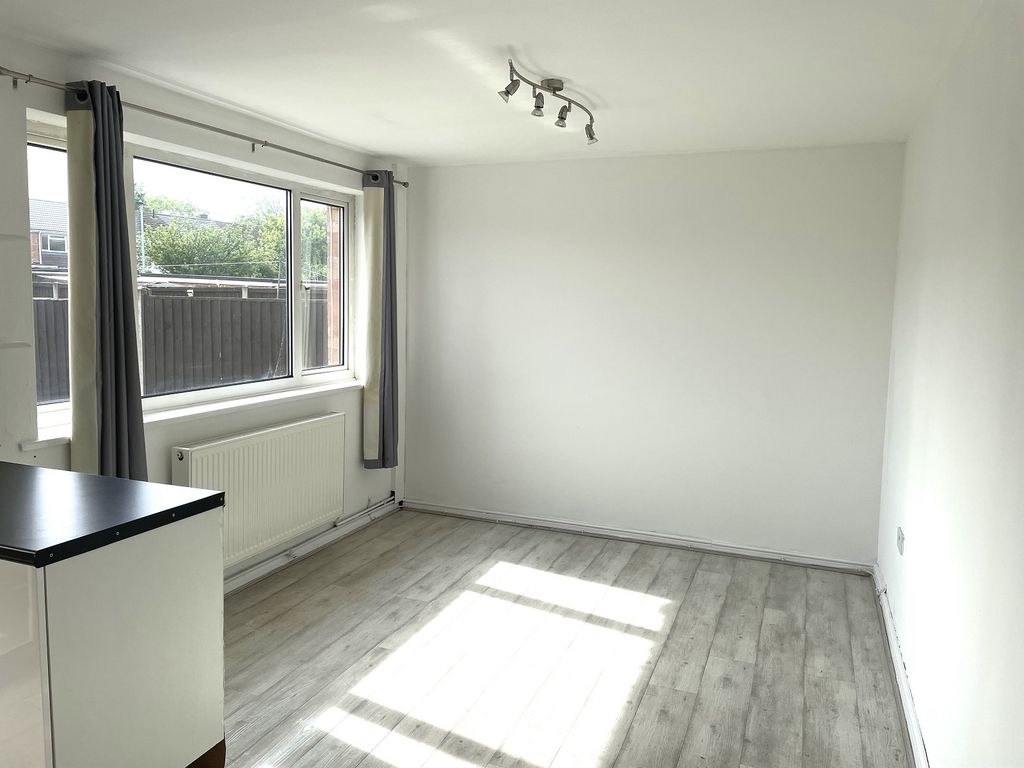 Property photo 2 of 16 Not Specified