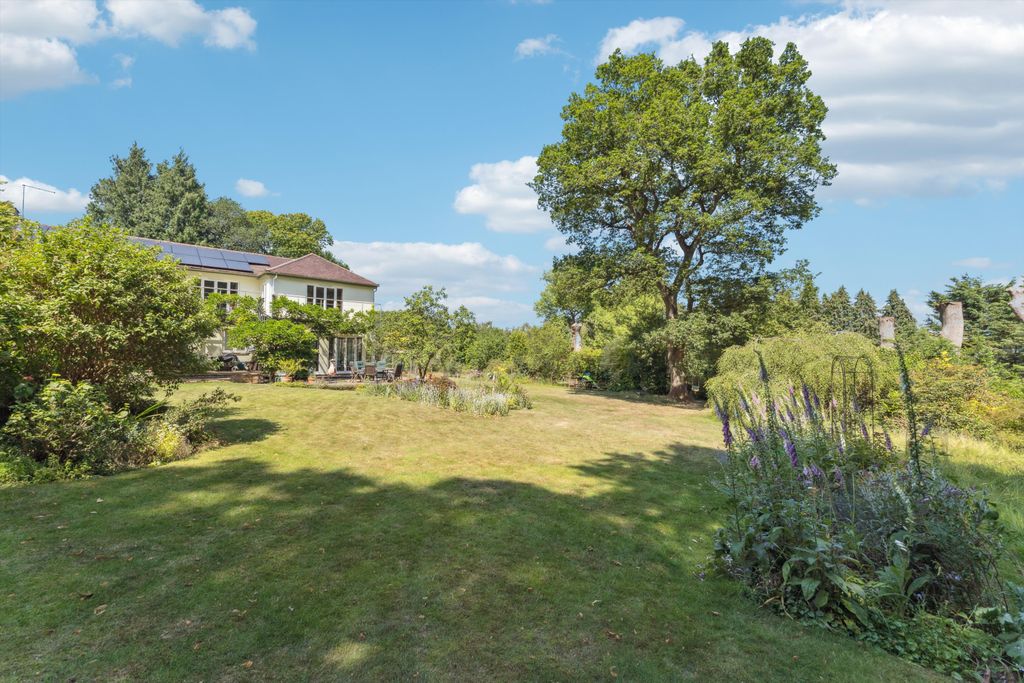 Property photo 2 of 31 Image