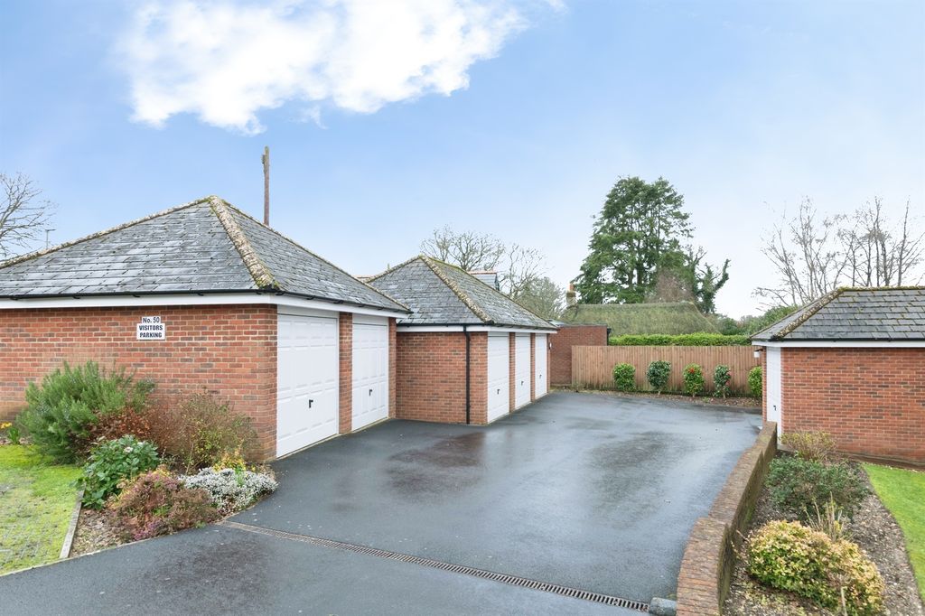 Property photo 3 of 18