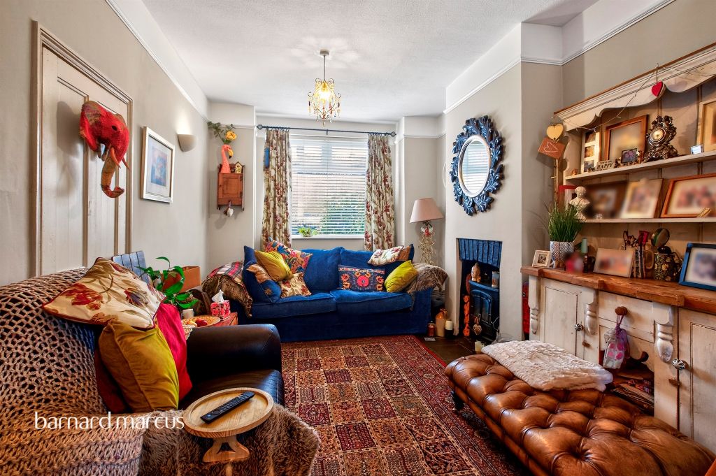 Property photo 3 of 15