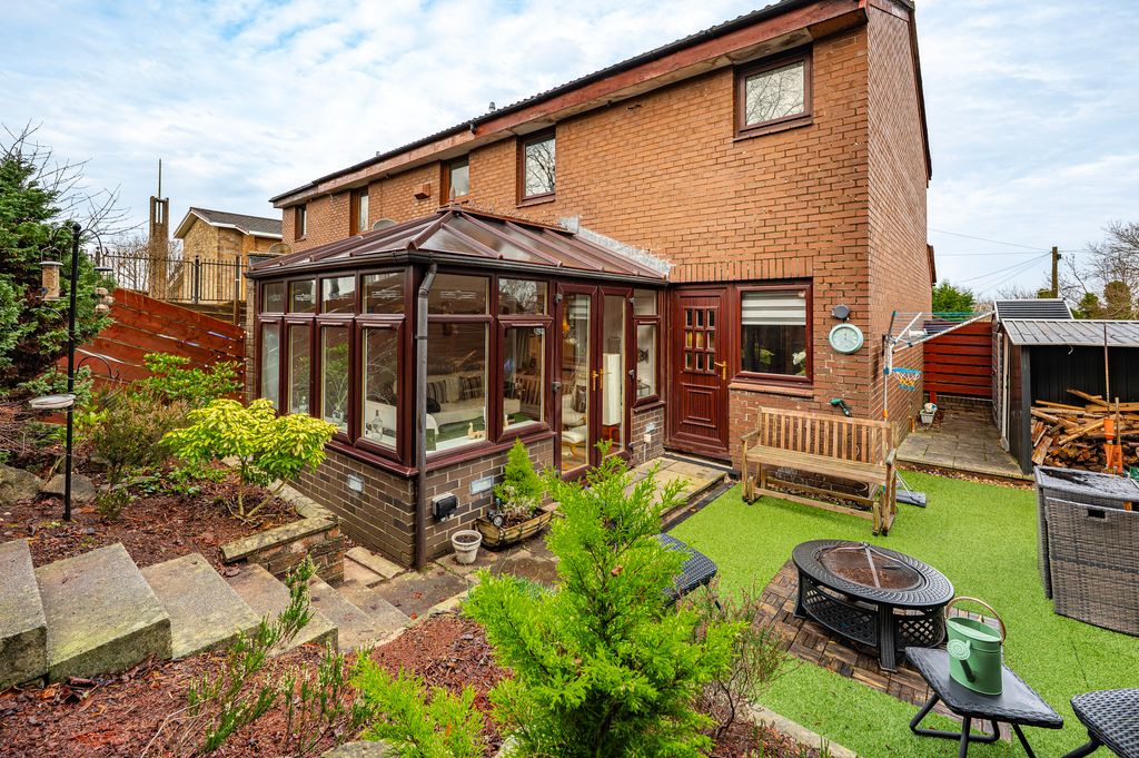 Property photo 2 of 37