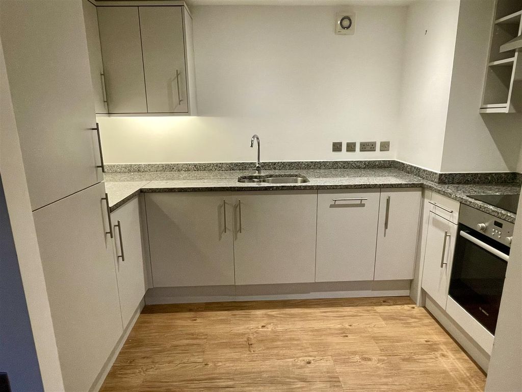 Property photo 3 of 14 Img_0478.Jpeg