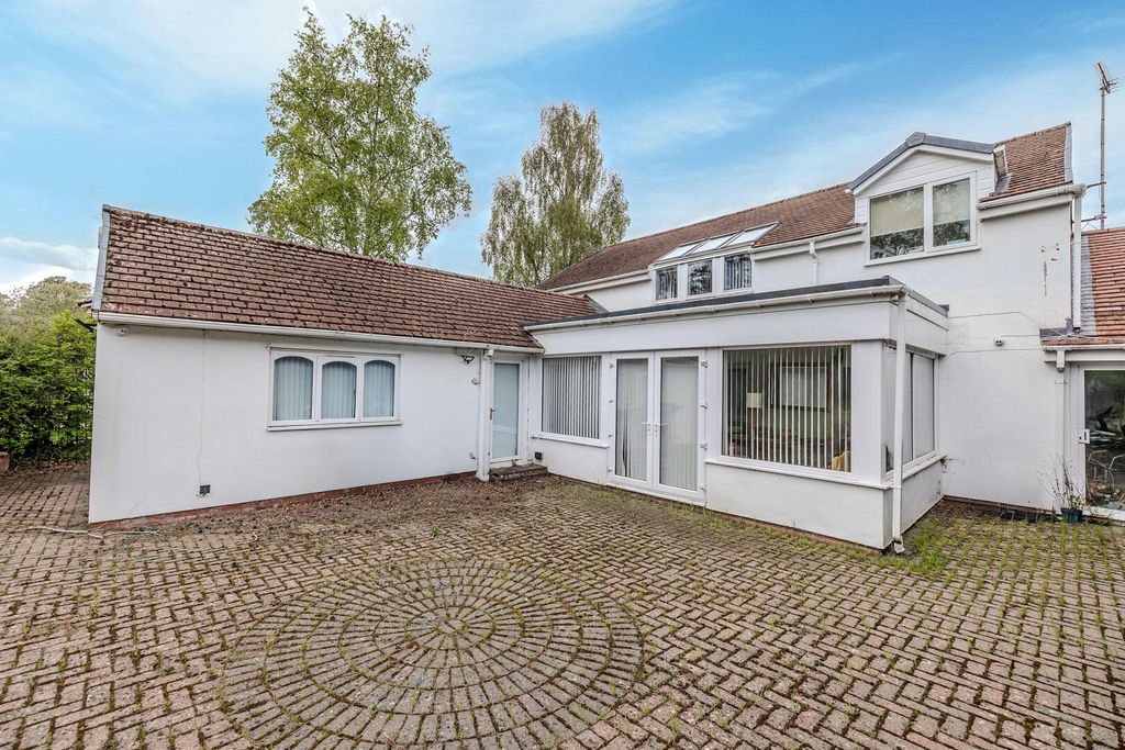 Additional image 28 of 6 bed property for saleRunnymede Road, Darras Hall, Ponteland, Newcastle Upon Tyne NE20