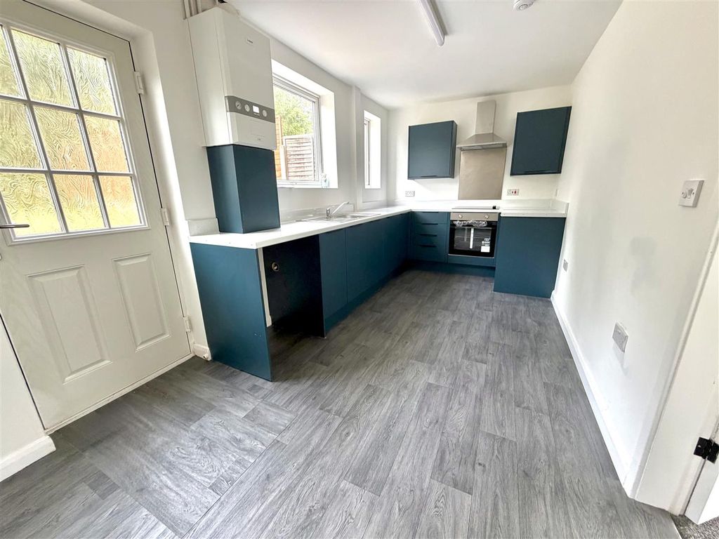 Property photo 3 of 11 Tempimagewgrejd.Jpg
