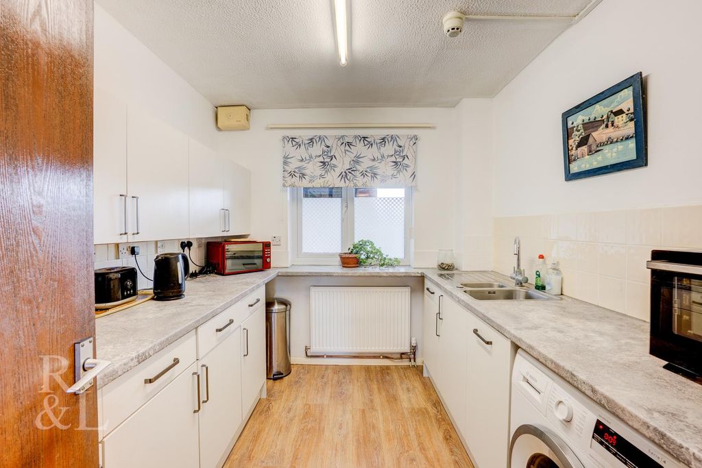 Property photo 3 of 14 Bb (10).Jpg