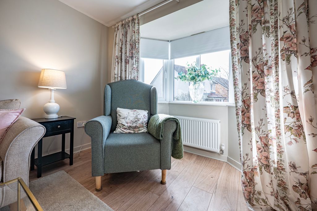 Property photo 3 of 39