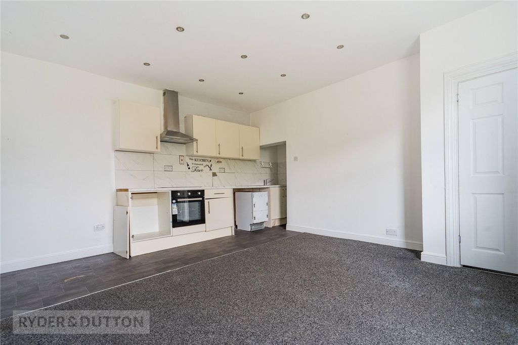 Property photo 3 of 9 Picture No. 05