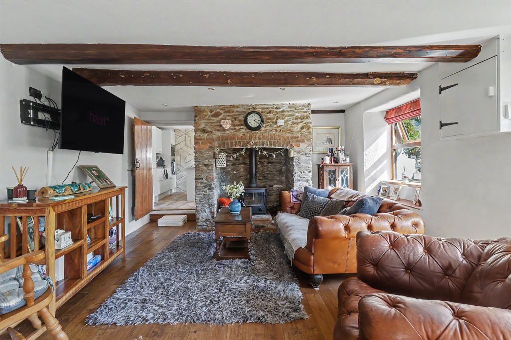 Additional image 6 of 3 bed detached house for saleEast Street, Braunton, Devon EX33