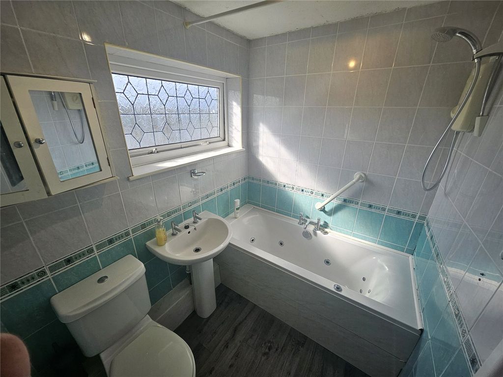 Property photo 3 of 24 Picture No. 20