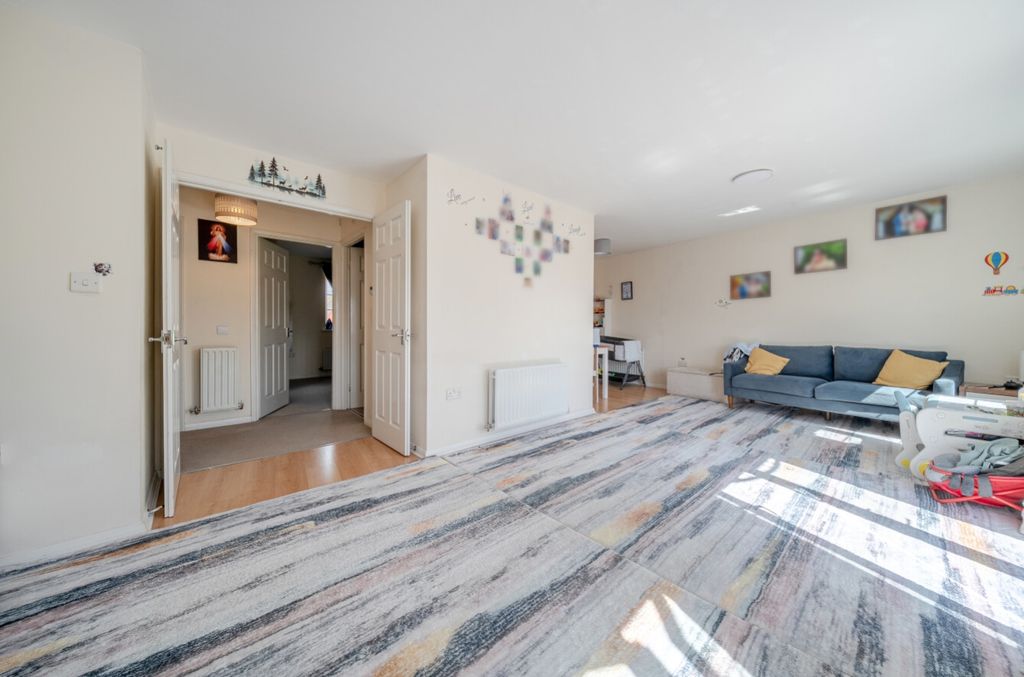 Additional image 7 of 2 bed flat for saleVenables Way, Lincoln, Lincolnshire LN2