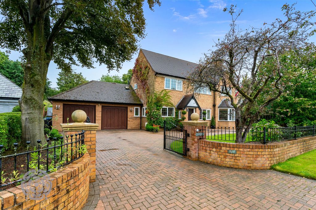 Property photo 1 of 42 Picture No. 46