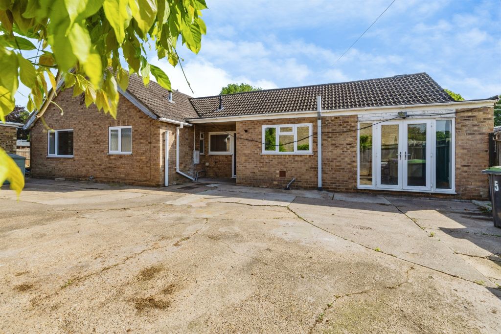 Property photo 1 of 19