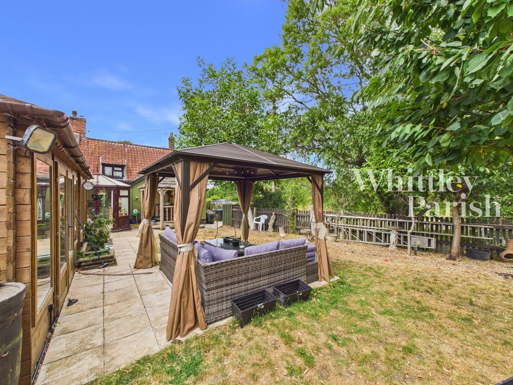 Property photo 3 of 23