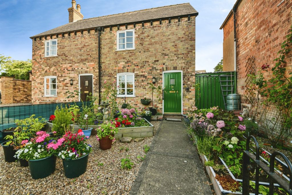 Property photo 1 of 14