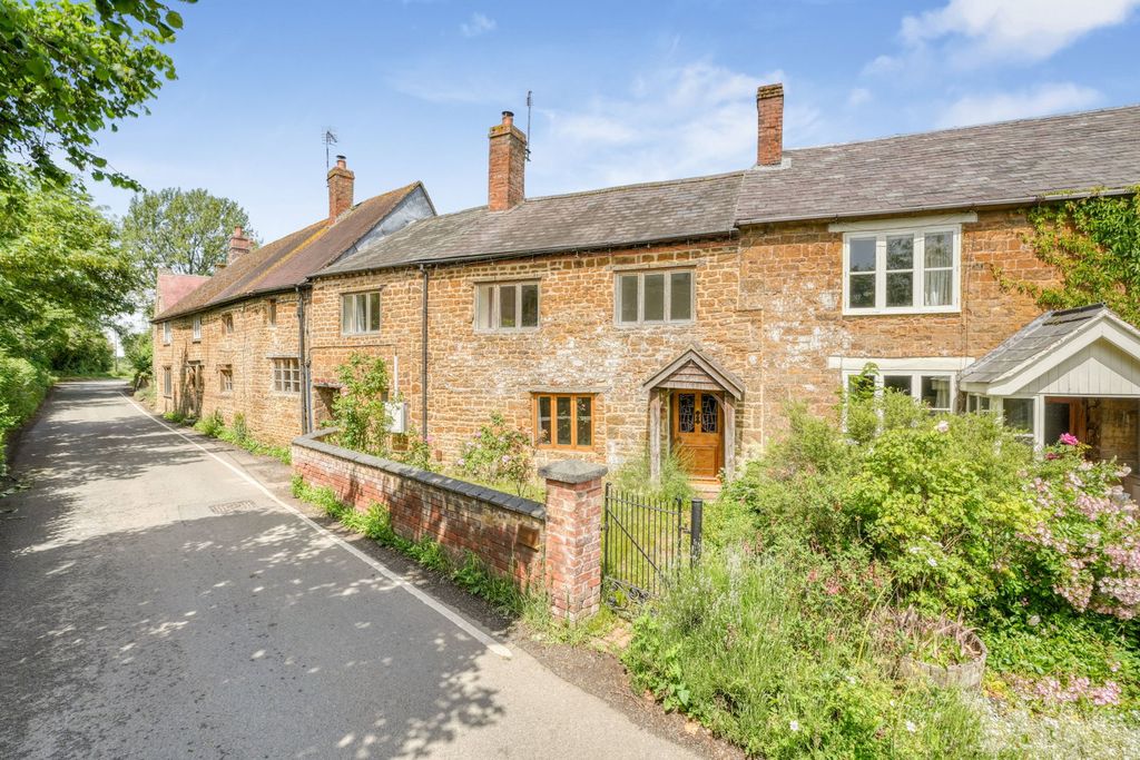 Property photo 1 of 38