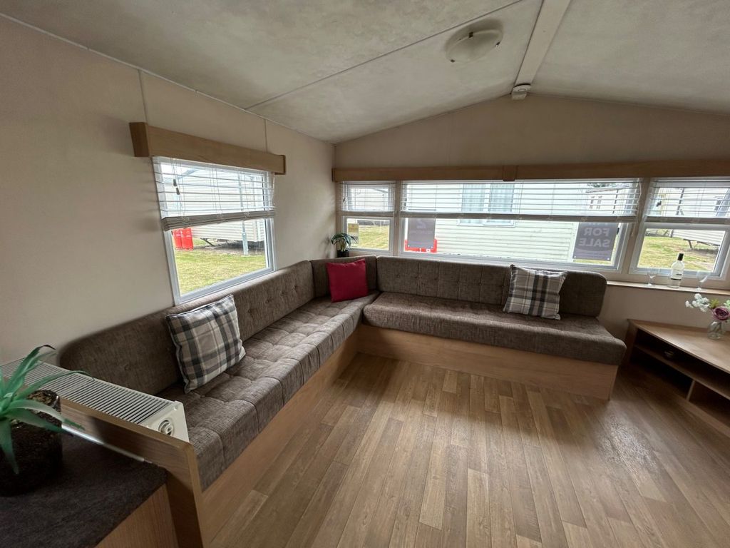 Property photo 1 of 8 Delta Resort Plus 2014 Car0028654 109854026.Jpeg