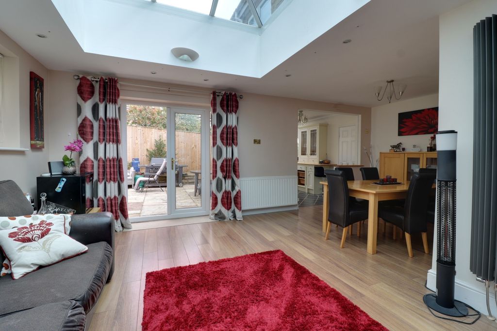 Property photo 2 of 31 Orangery