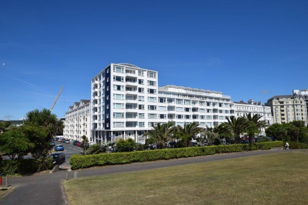 Property photo 1 of 14 Grand Court