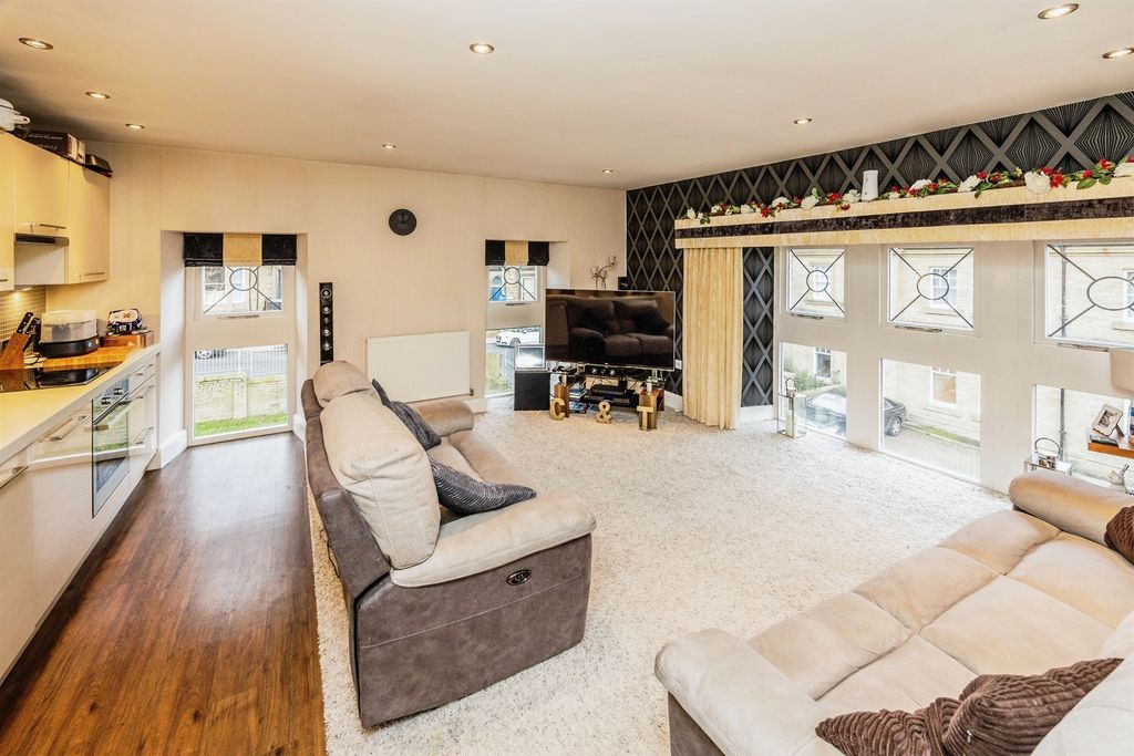 Additional image 16 of 2 bed flat for salePrescott Street, Halifax HX1