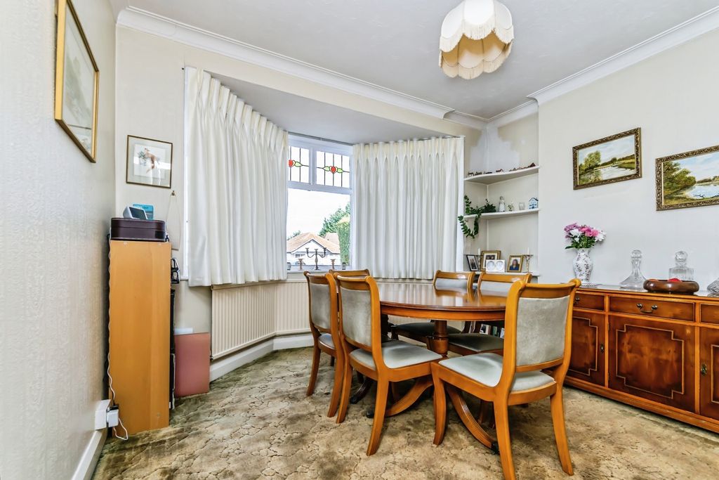 Property photo 3 of 12 Dining Room