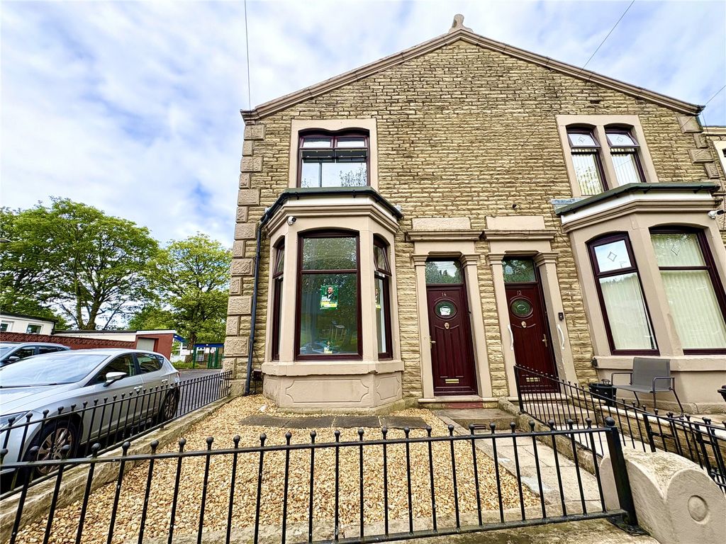 Property photo 1 of 17 Picture No. 20