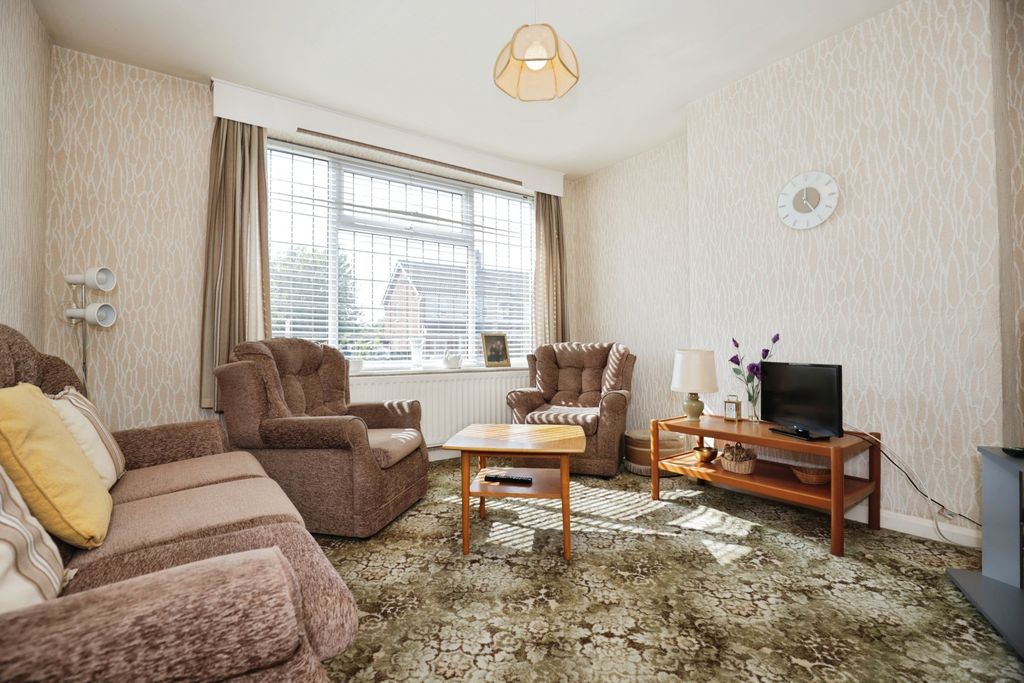 Property photo 3 of 15