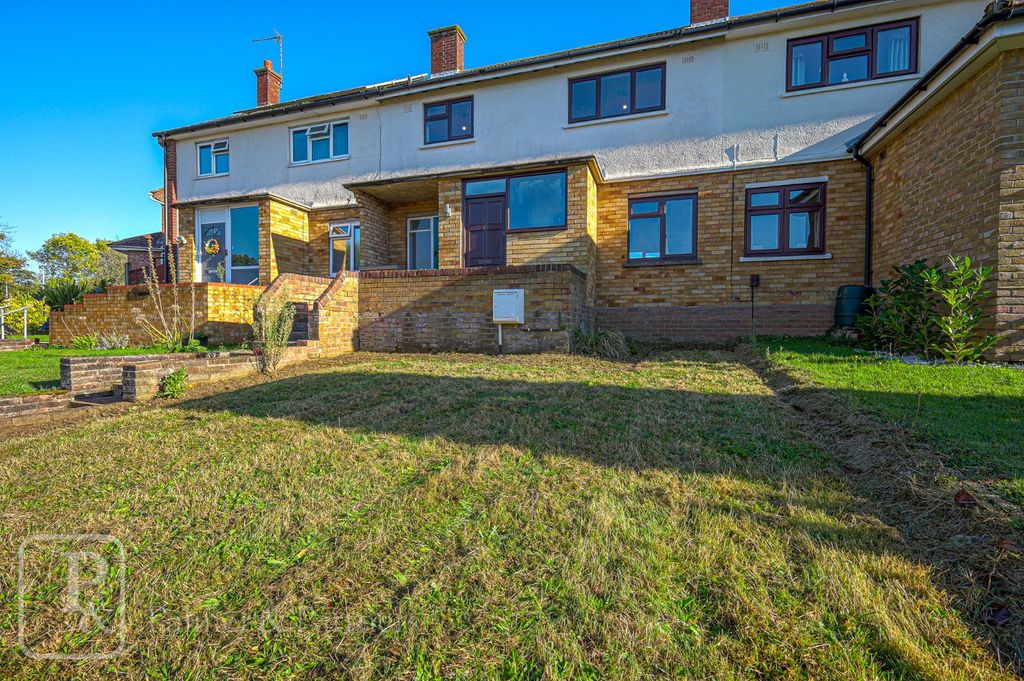 Property photo 1 of 14 External