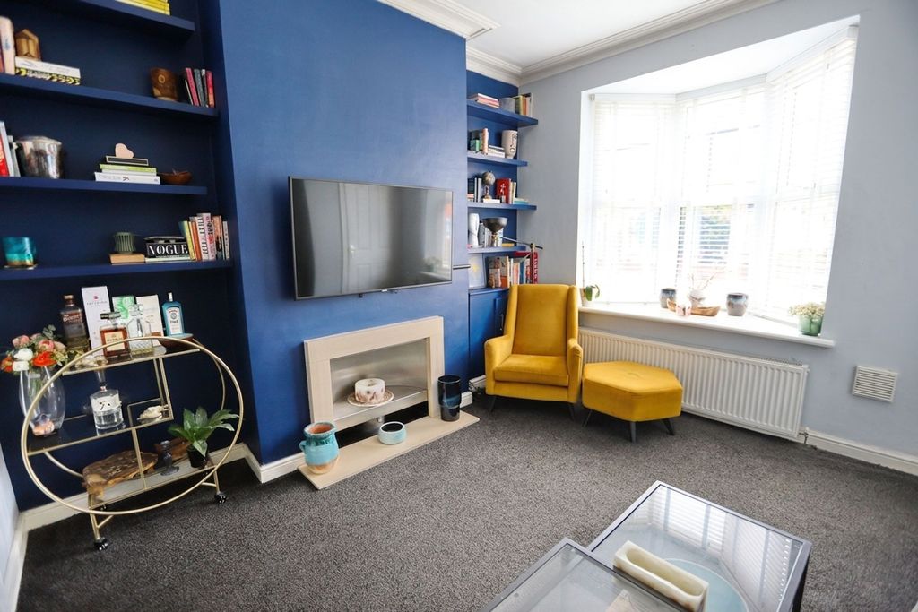 Property photo 3 of 24