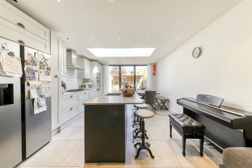 Property photo 3 of 25 Img_3721.Jpg