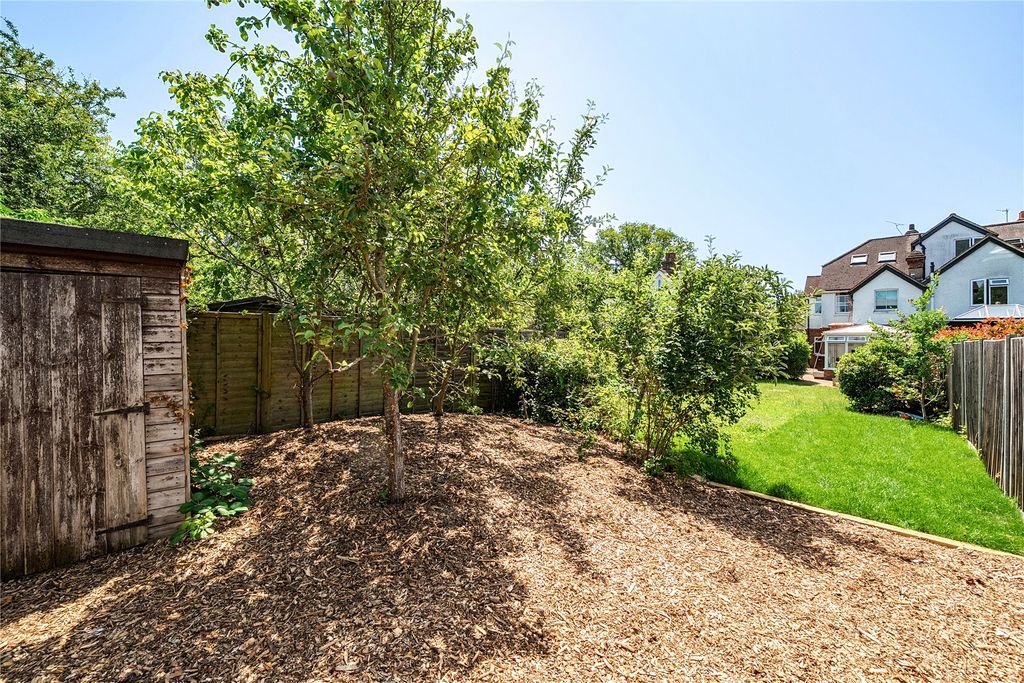 Property photo 3 of 17 Picture No. 11