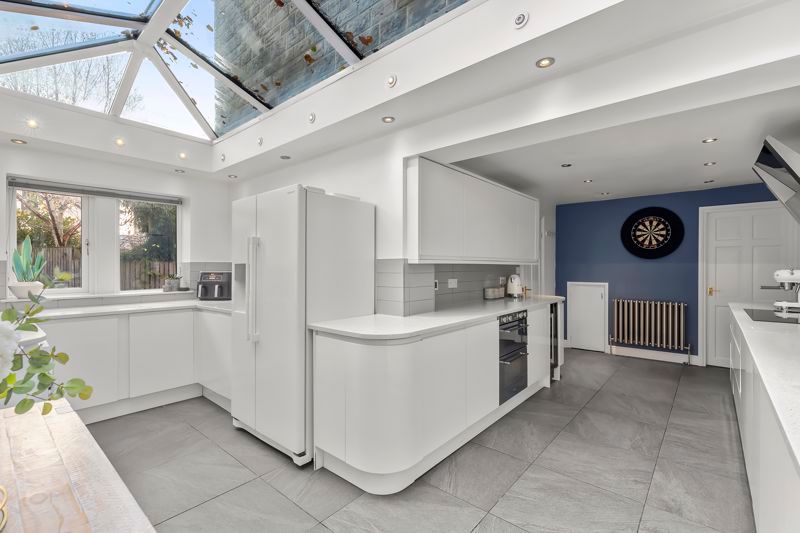 Property photo 3 of 30 Photo 15