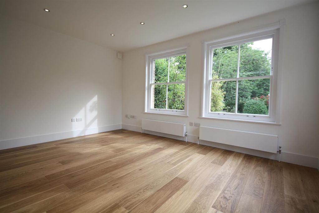 Property photo 3 of 12 Img_7389.Jpg