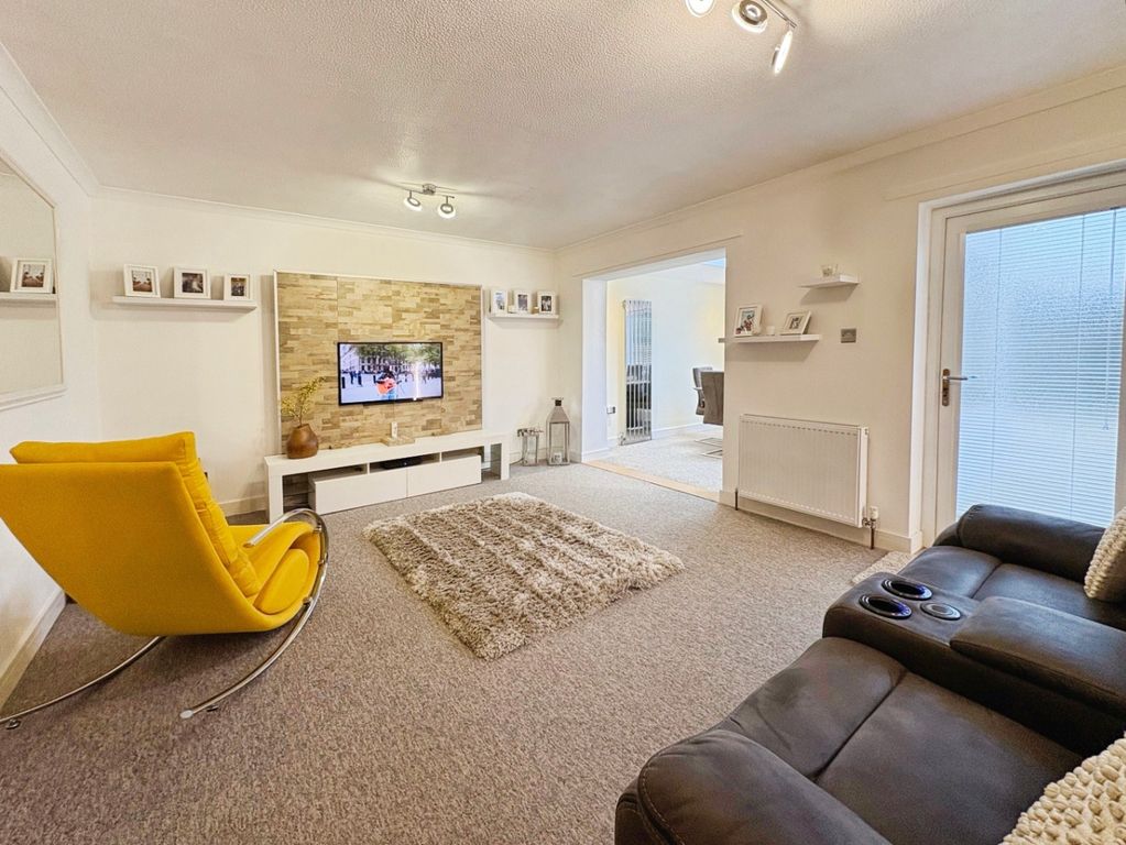 Property photo 3 of 24 49473214