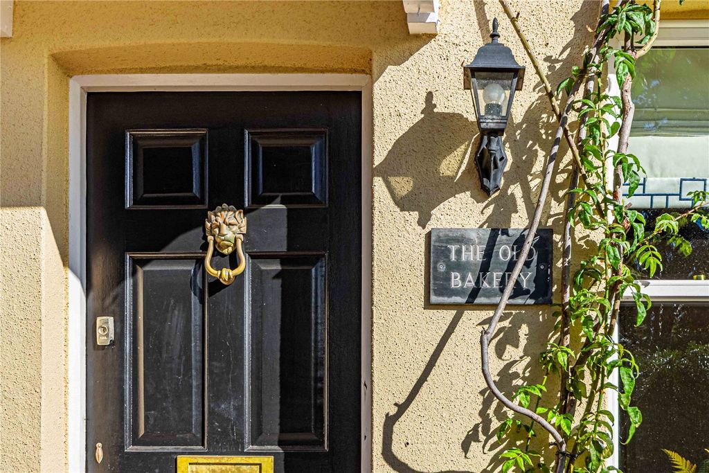 Additional image 32 of 4 bed terraced house to rentThe Old Bakery, Grange Road, Letchmore Heath WD25