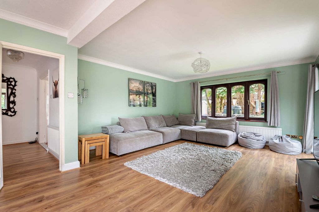 Property photo 3 of 13 Sitting Room