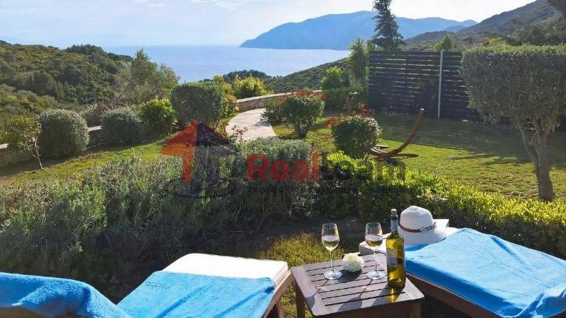 Property photo 3 of 22