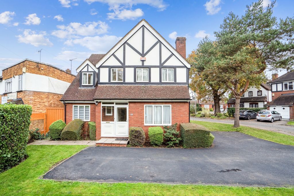Property photo 1 of 8