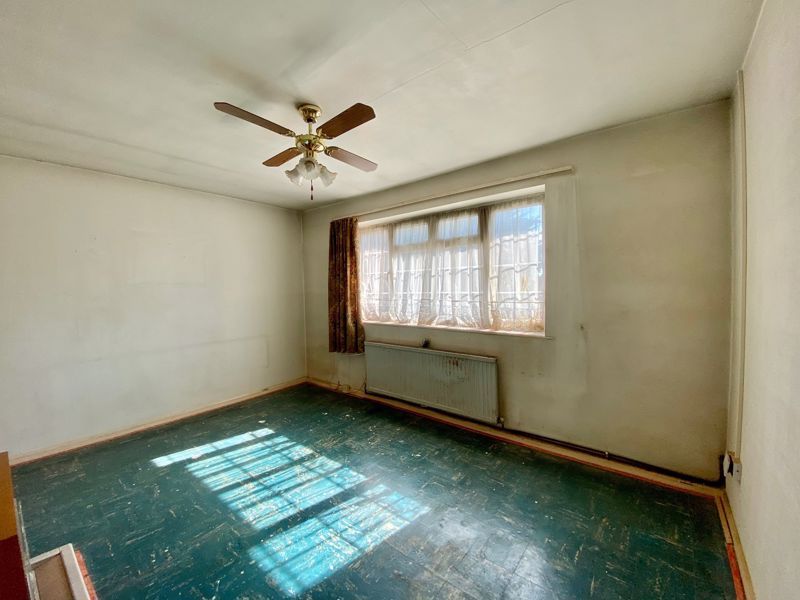 Property photo 3 of 6 Photo 1
