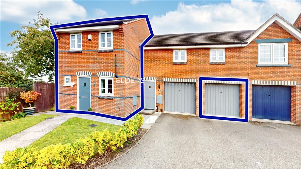 Property photo 2 of 18